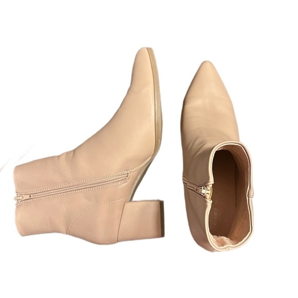 Women’s 2” Zip Up Ankle Boots - Size 11 - MINT CONDITION - Picture 3 of 6